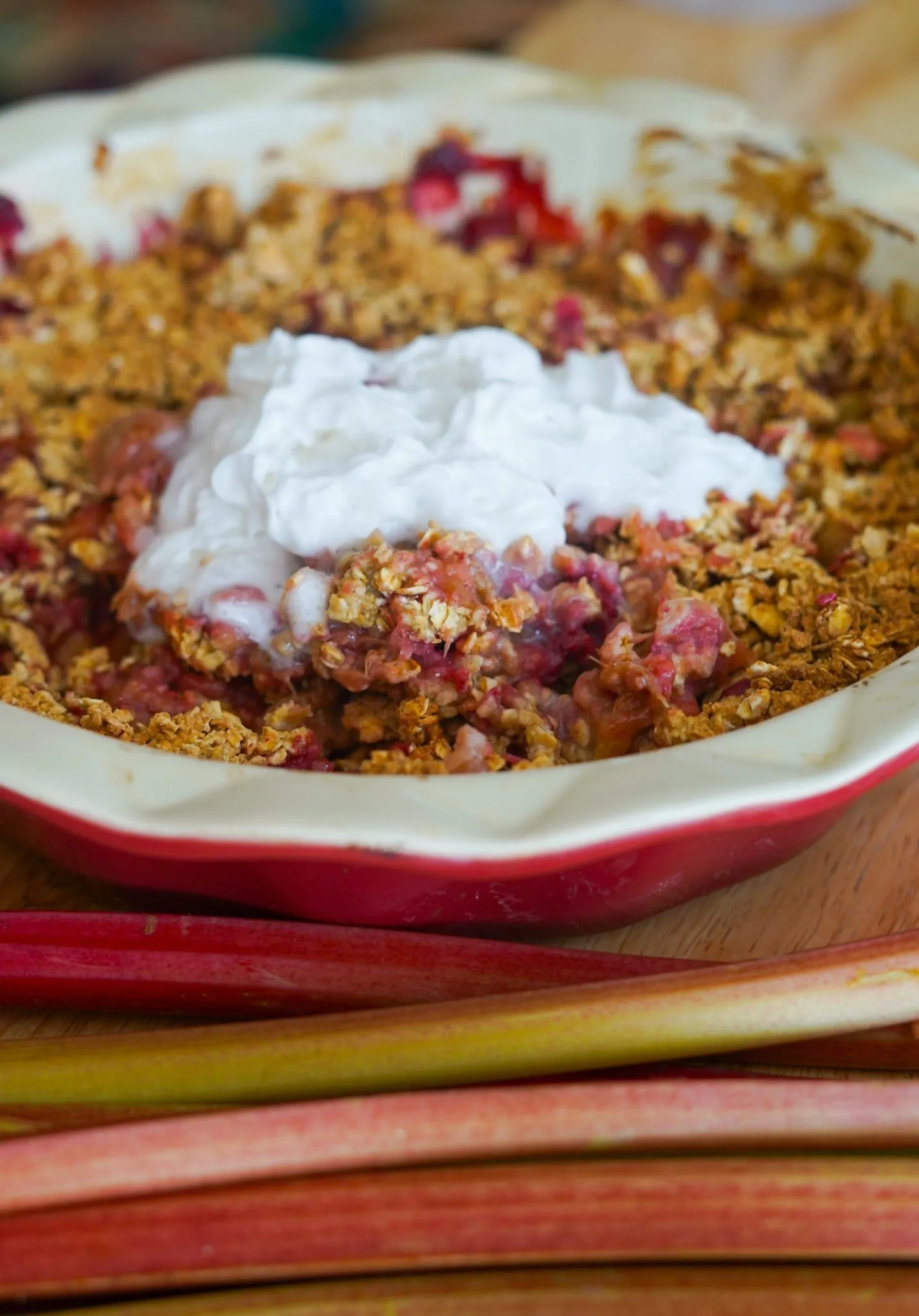 Vegan Strawberry Rhubarb Crisp