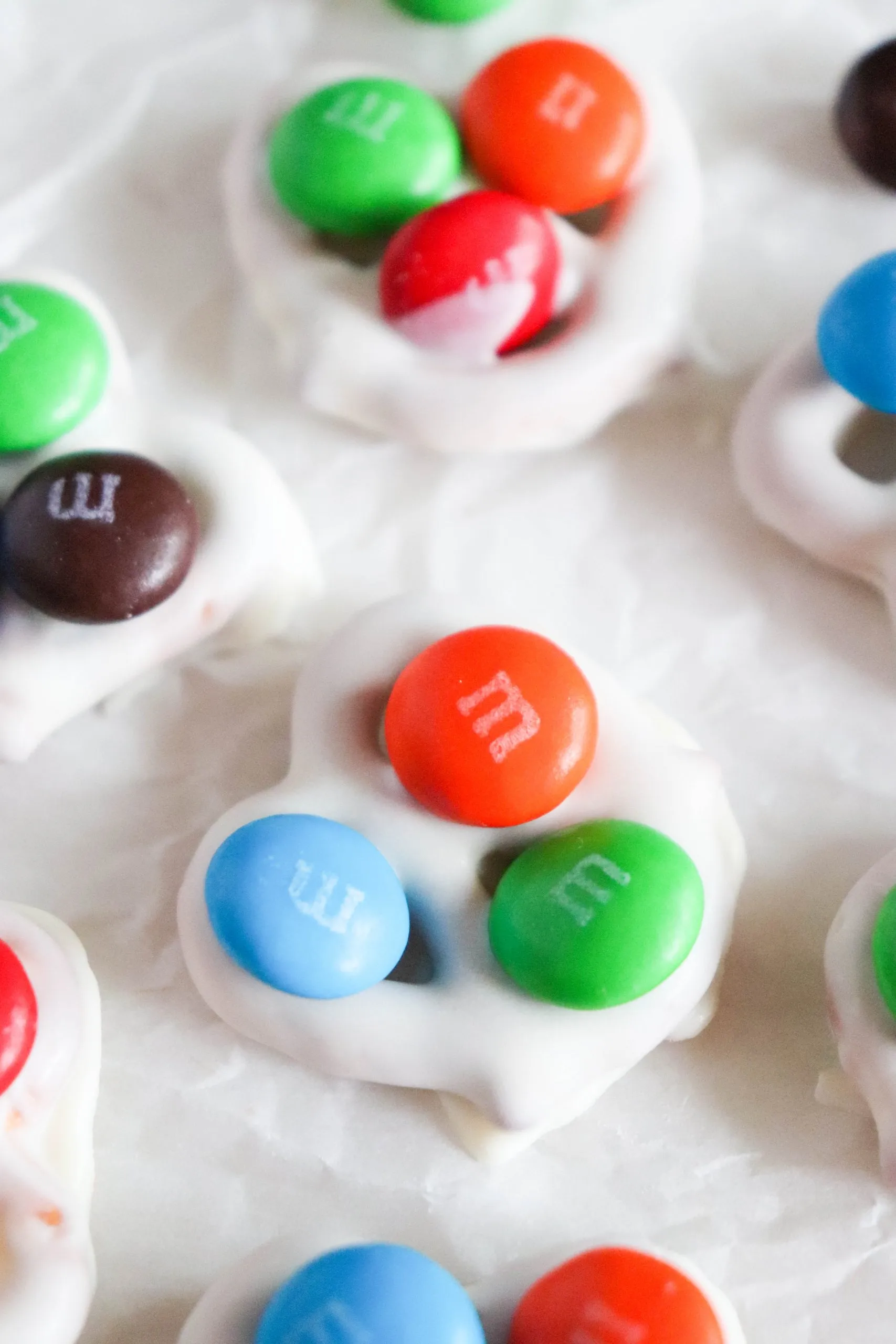 White Chocolate MM Pretzels