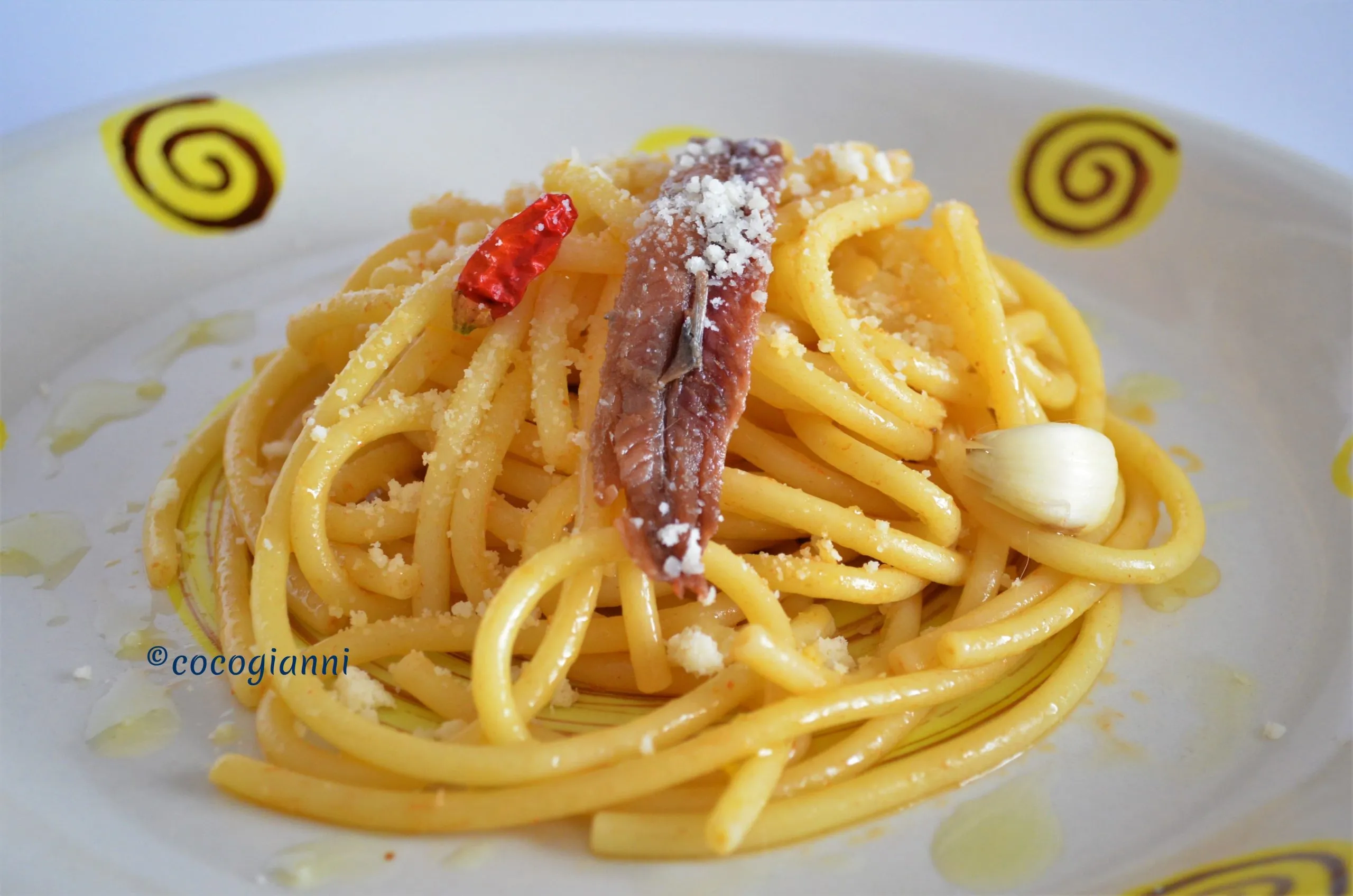 bucatini aglio e olio