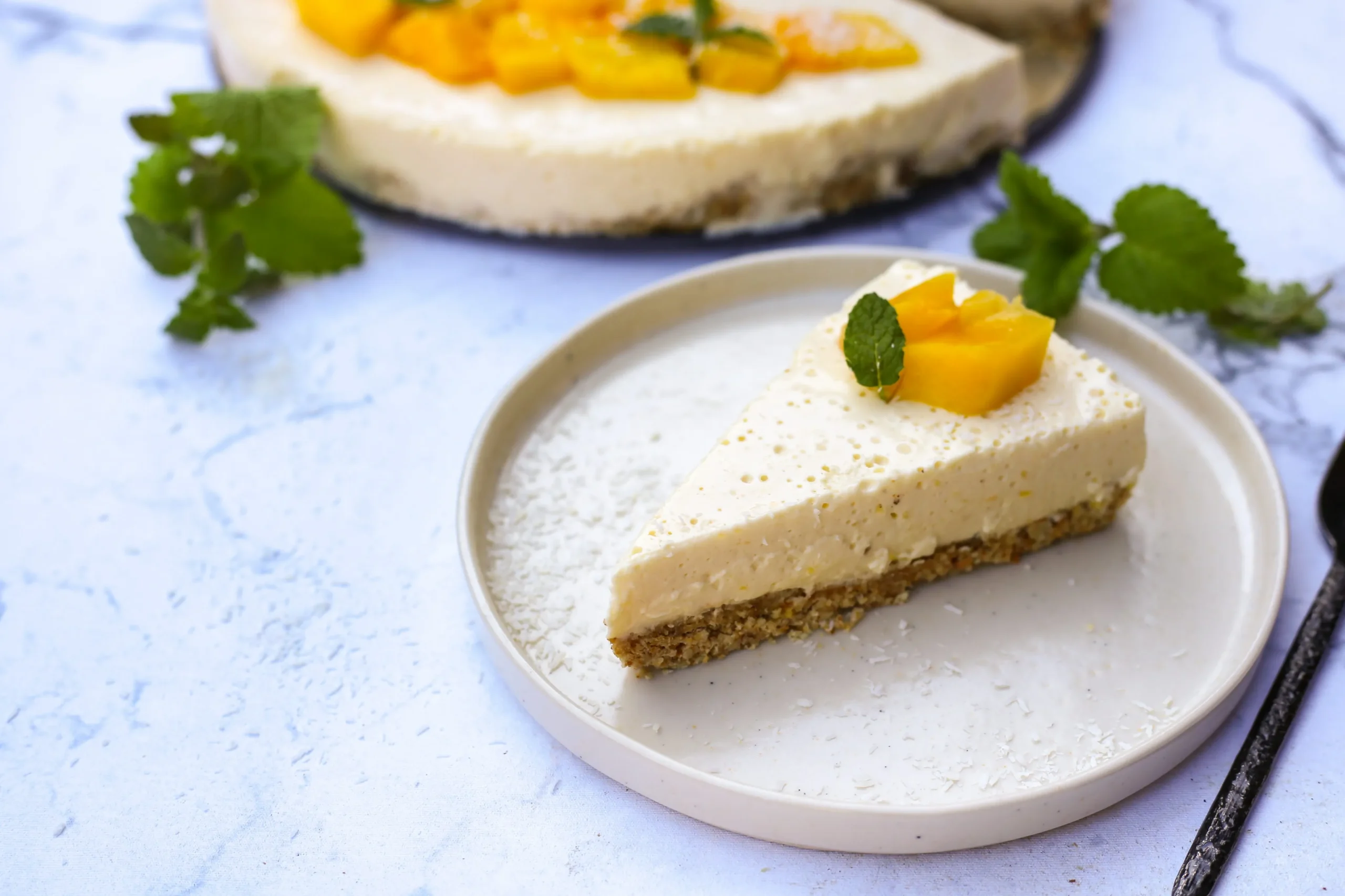 cheesecake cru a la mangue et a la noix de coco