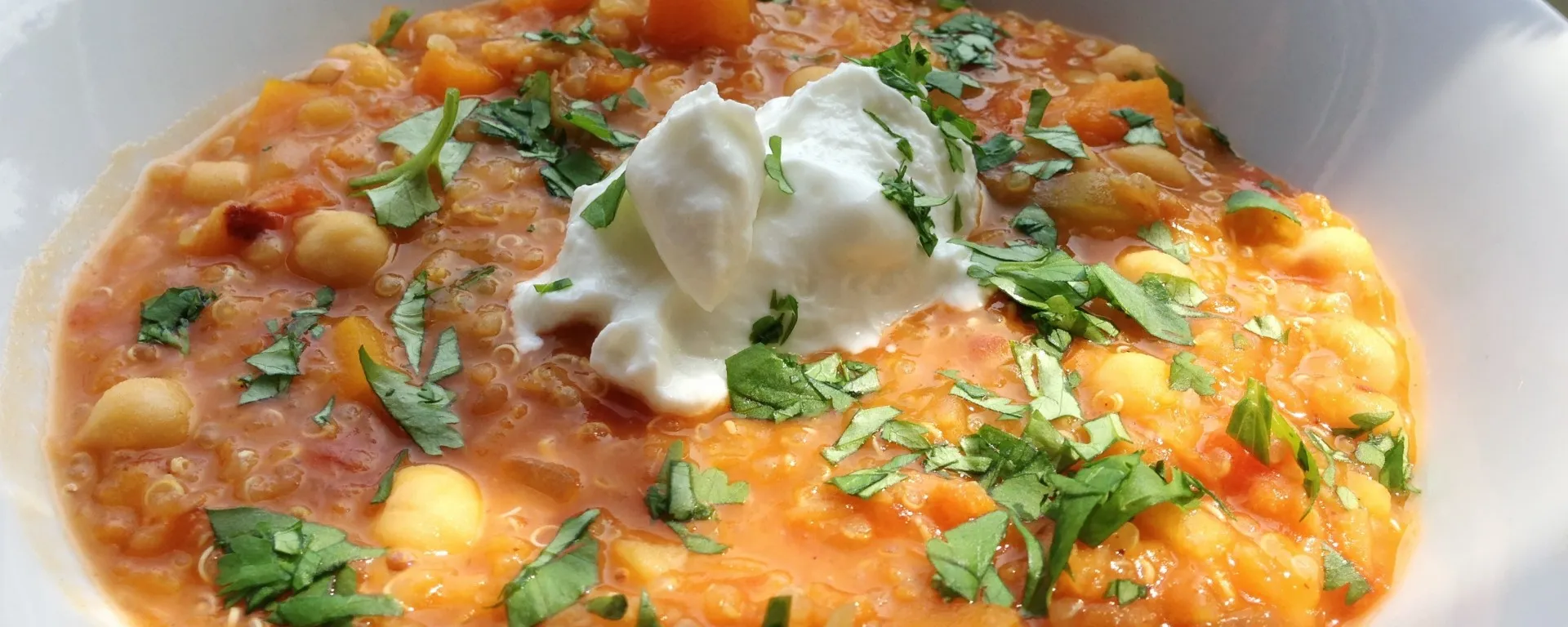 curried red lentil soup with chickpeas