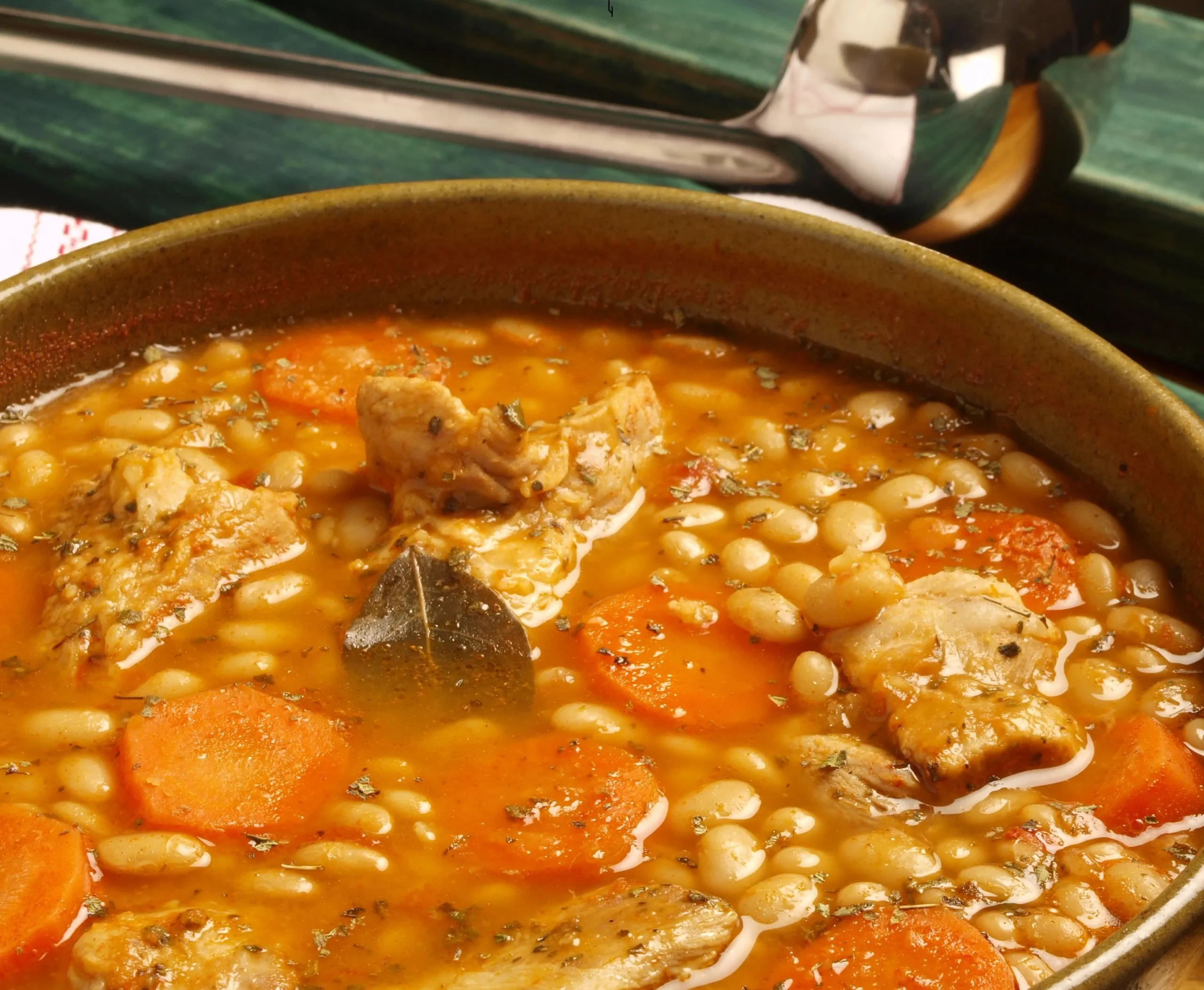 sopa de arroz con espinazo de cerdo rice and pork soup