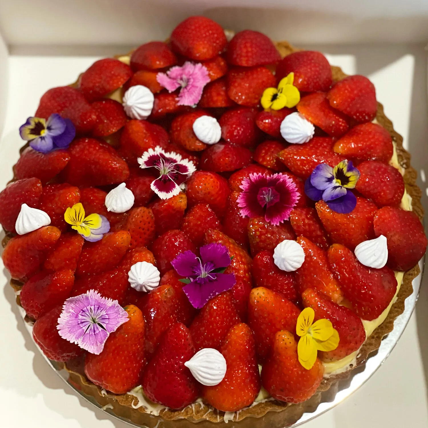 vanilla bean custard tart with roasted strawberries